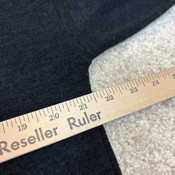 REB. in J. 220 V Neck Sweater Women's Small Minimalist Casual - Picture 5 of 9